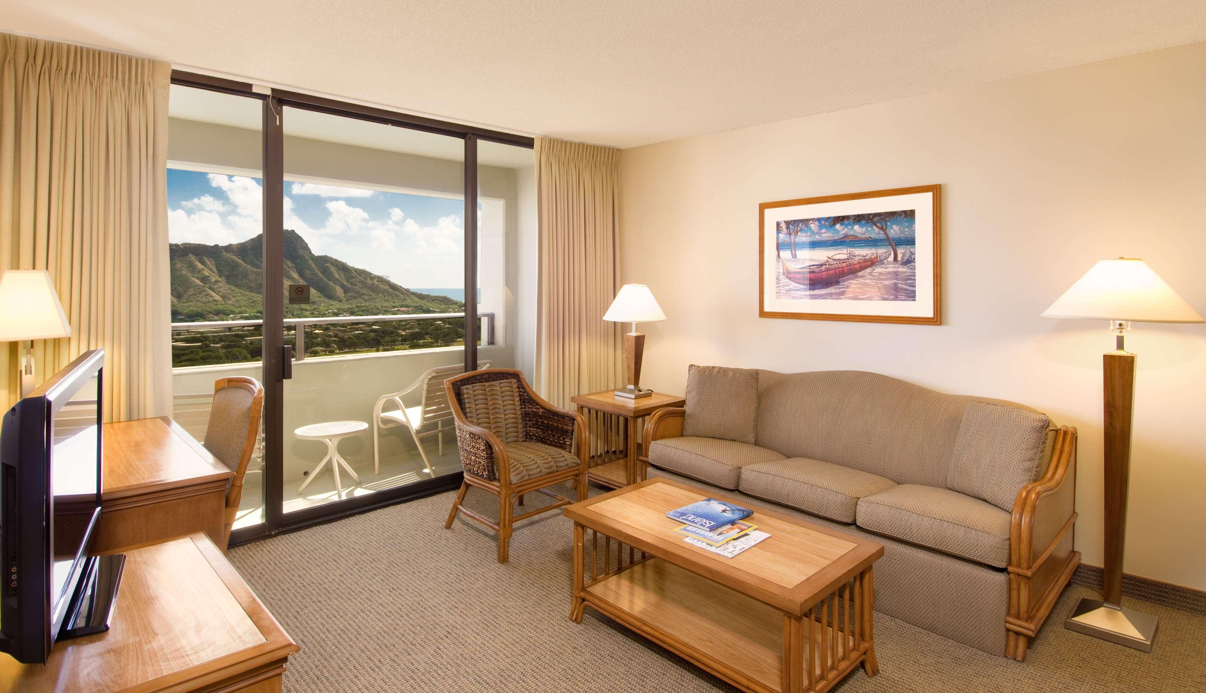 Appart hôtel Aston Waikiki Sunset 4*